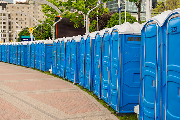 Best Standard Portable Toilet Rental  in Dravosburg, PA